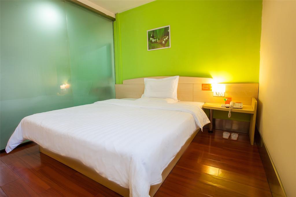 7Days Inn Qingdao Haiyunan Xinglong Road Eksteriør billede